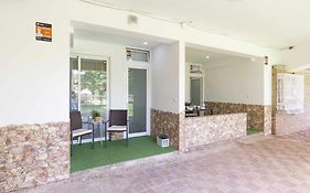 Beach Garden Apartment